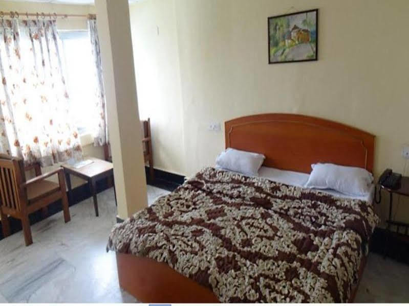 ทรีโบ เทรนด์ มยูร Hotel มัสซูรี ภายนอก รูปภาพ