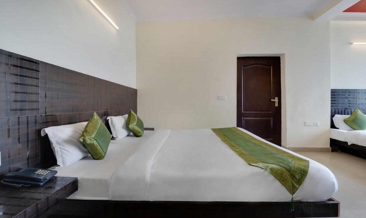 ทรีโบ เทรนด์ มยูร Hotel มัสซูรี ภายนอก รูปภาพ