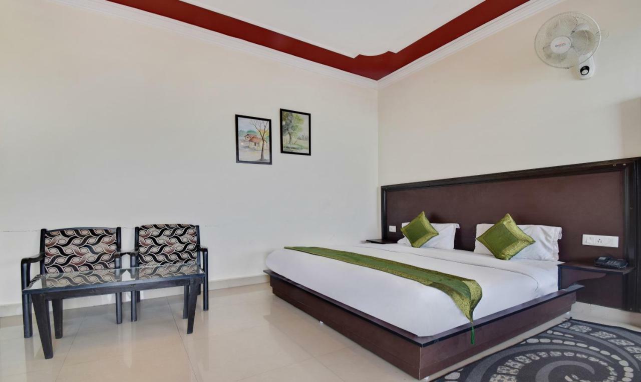ทรีโบ เทรนด์ มยูร Hotel มัสซูรี ภายนอก รูปภาพ